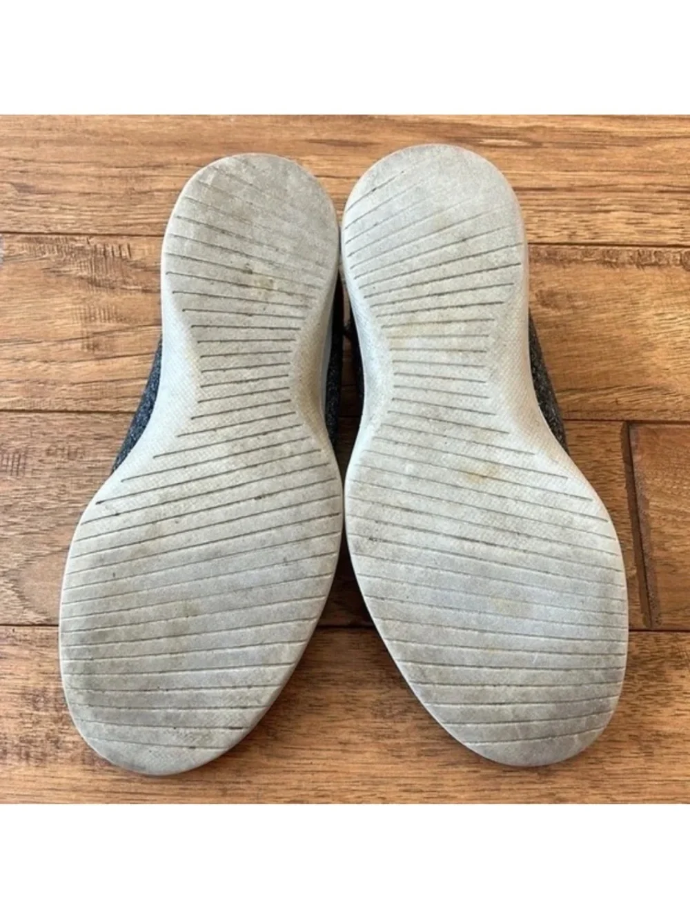 Allbirds Wool Runners Sustainable Wool Running Shoe Sneaker Gray Womens Size 7